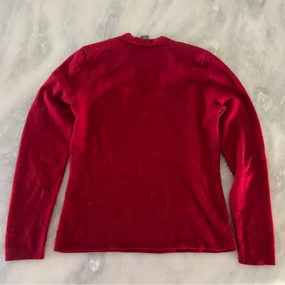 Ann Taylor Women’s M 100% Cashmere Red Long Sleeve V-Neck Winter Cozy Soft - Picture 2 of 7
